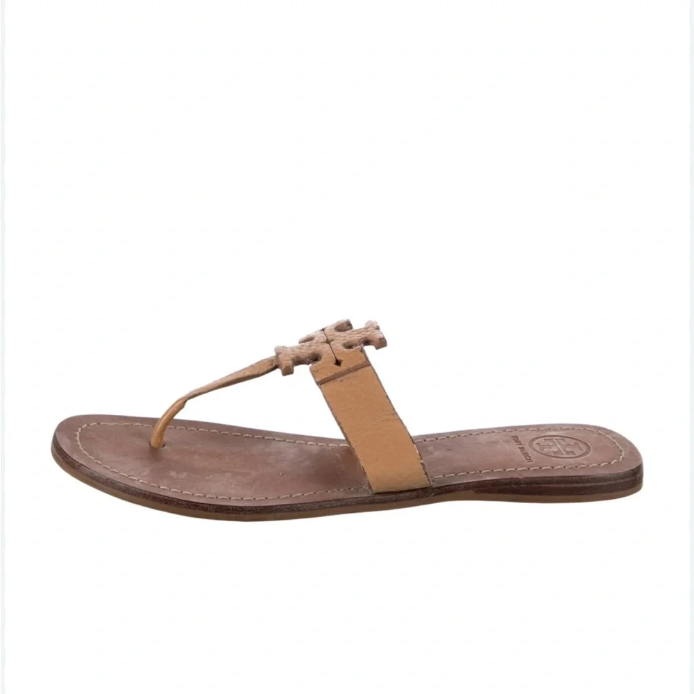 Tory Burch Pebble Leather Laser Cut Logo Slides Flat Thong Neutrals Size 7,5